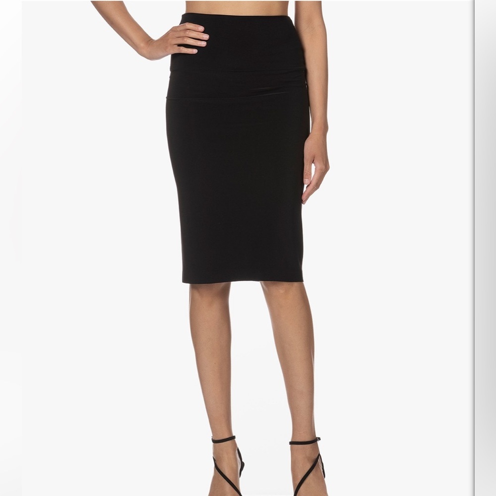 NORMA KAMALI Vintage Black Pencil Skirt
